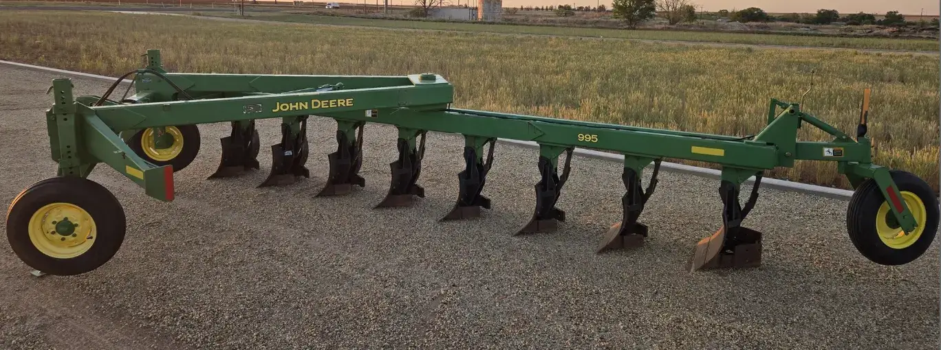 John Deer tractor